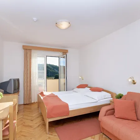 Hotell Epario Lopar