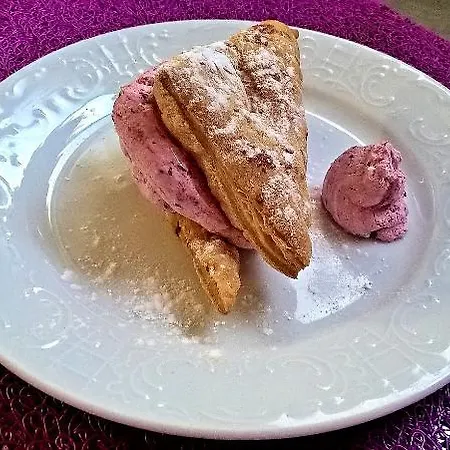 Epario 3*