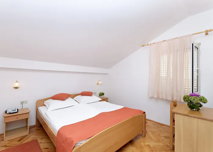 Hotel Epario Lopar